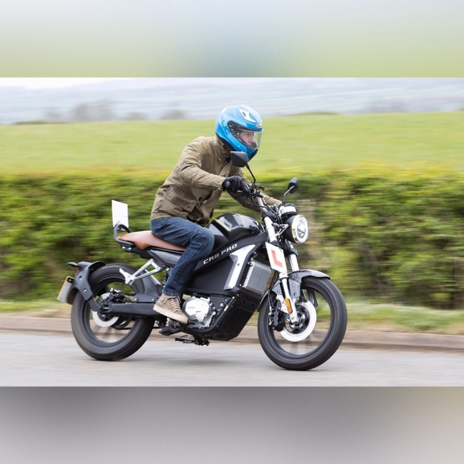 ЭлектроМотоцикл Horwin CR6 PRO