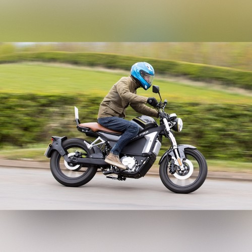 ЭлектроМотоцикл Horwin CR6 PRO