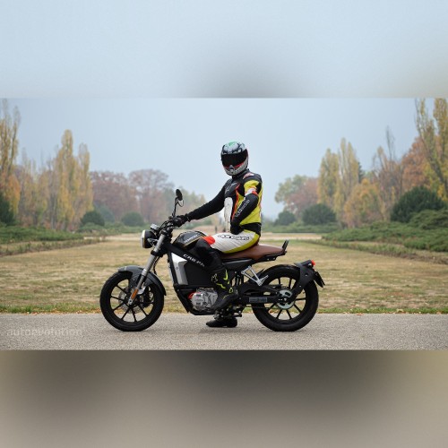 ЭлектроМотоцикл Horwin CR6 PRO
