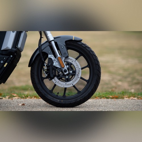 ЭлектроМотоцикл Horwin CR6 PRO