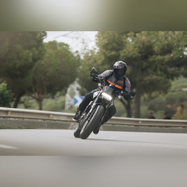 ЭлектроМотоцикл LiveWire S2 Del Mar