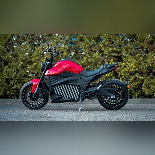 Электромотоцикл Rezon Bohemia