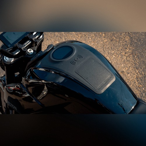 Электромотоцикл Rezon Bohemia