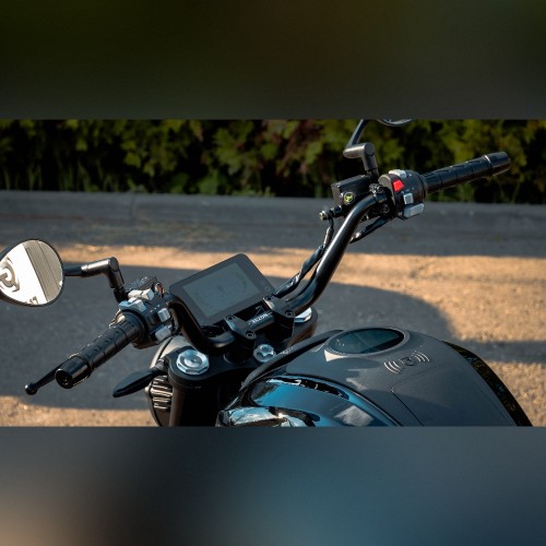 Электромотоцикл Rezon Bohemia