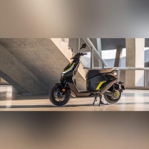 Электроскутер ZEEHO AE6 SE