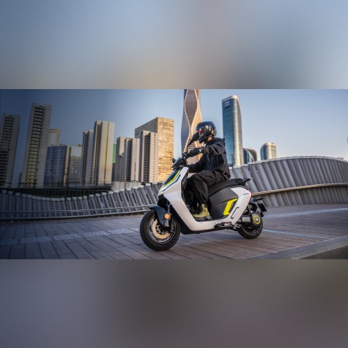 Электроскутер ZEEHO AE6 SE