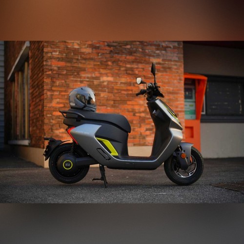 Электроскутер ZEEHO AE6 SE