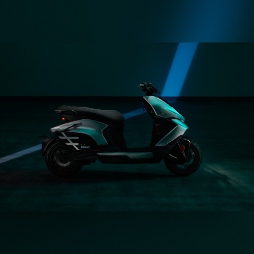 Электроскутер ZEEHO AE8 SE