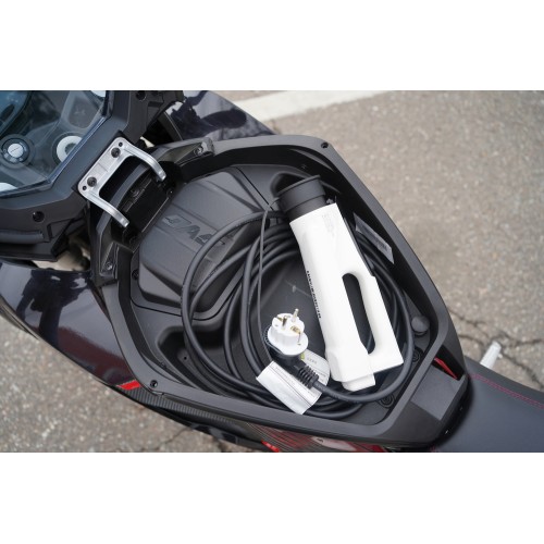 QJMOTOR RX5000D Black